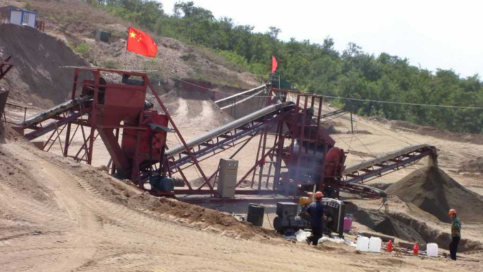 内蒙古铁矿石磁选机生产厂家 山东铝源环保科技供应