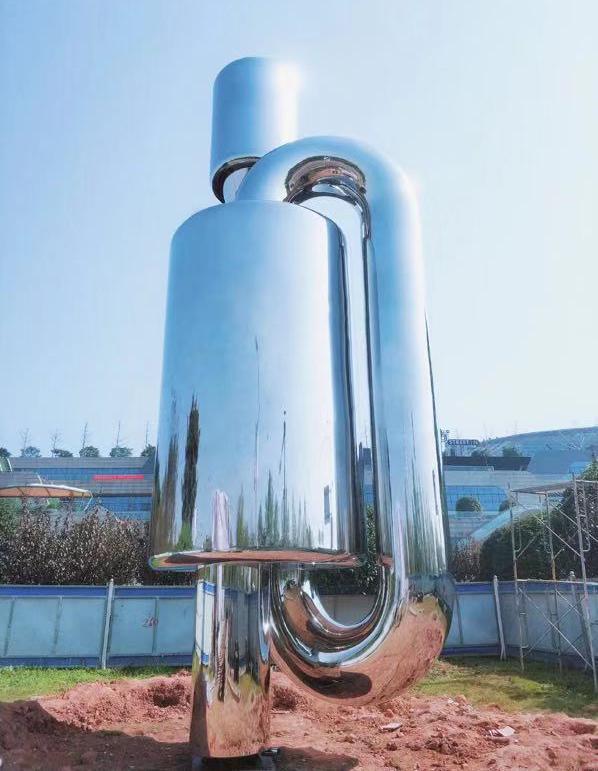 重庆莲山公共艺术-玻璃钢雕塑如何上色的?