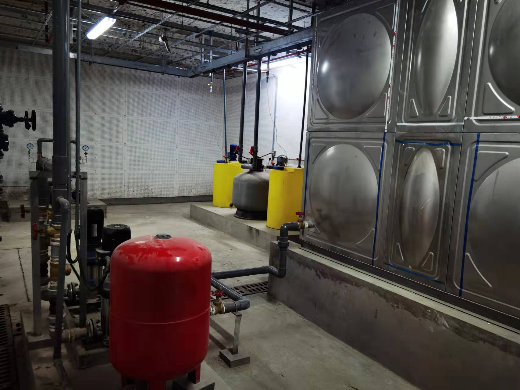 雨水回收系統流程-過濾器設備加藥裝置