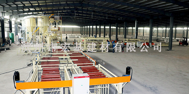 上海一体化复合板设备厂家电话 滨州市宏基建材供应