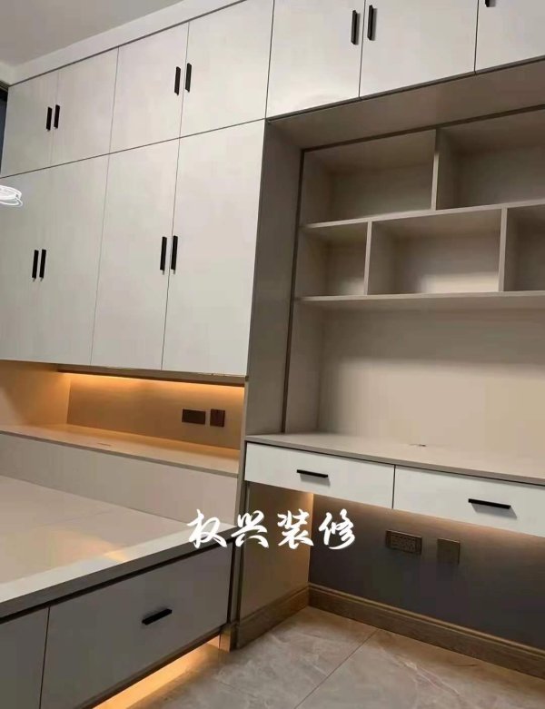 榻榻米裝修