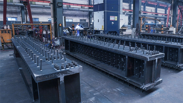 扶梯桁架生产厂家 欢迎来电 江苏恒久钢构供应;