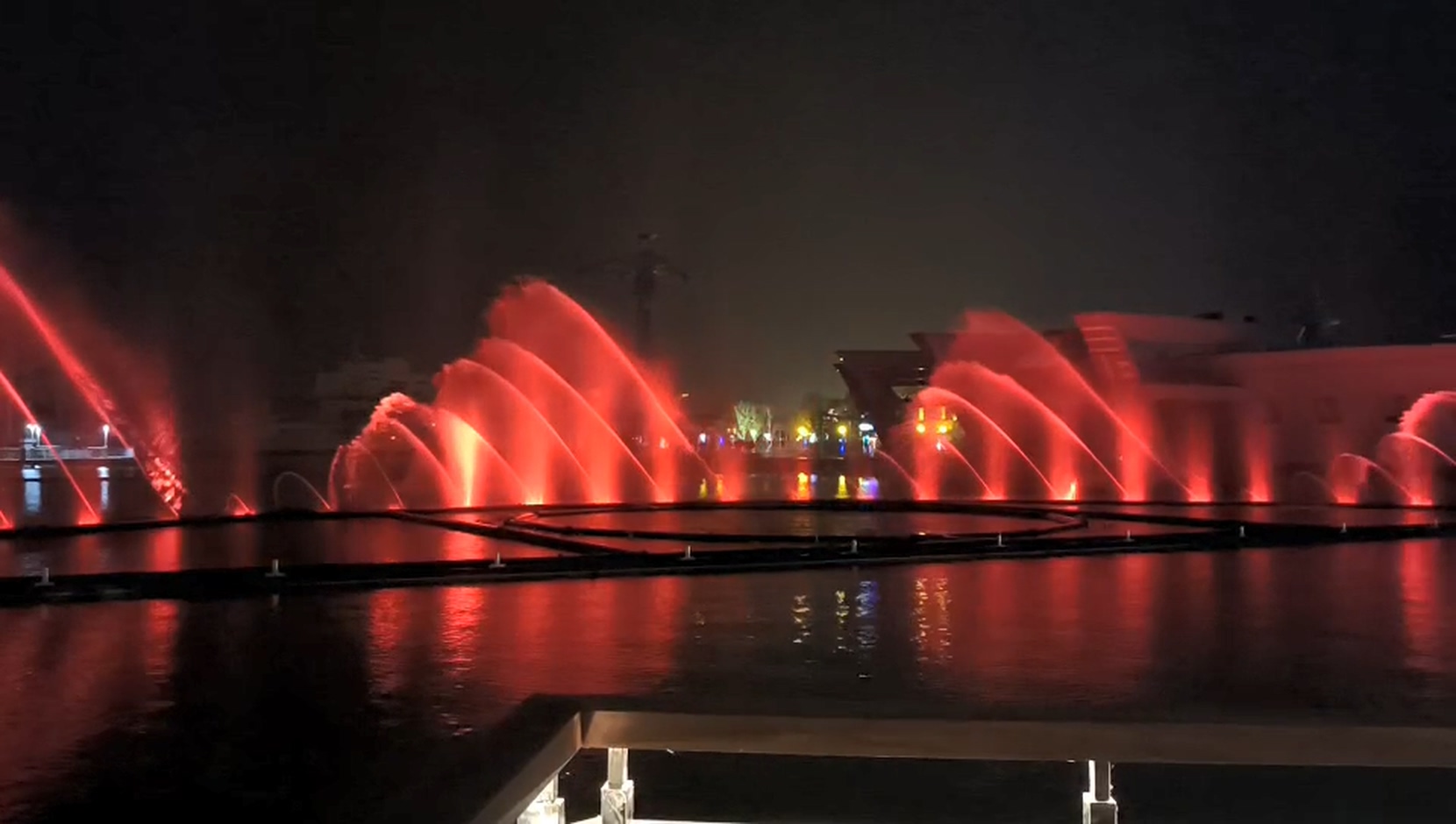 噴泉.jpg