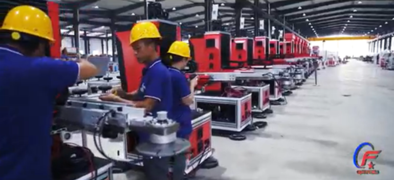 上海空调冲压机器人 昆山汇欣德智能科技供应;