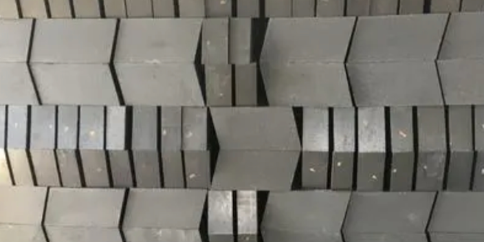 江苏常见铝碳化硅碳砖价格 宜兴新威利成耐火材料供应
