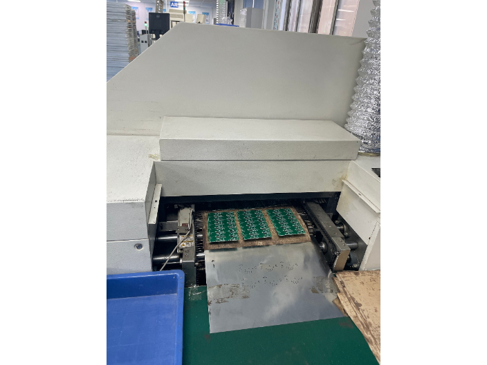 广东电路板焊接多少钱 电路板复制 深圳市鲲鹏蕊科技供应
