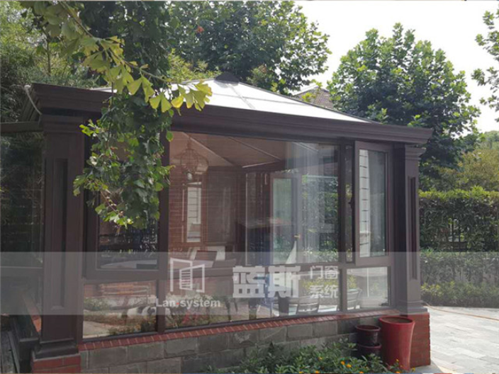 上海人字形阳光房风格 门窗安装 岚斯建筑供应