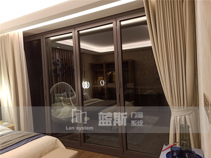 上海保溫折疊門型號 門窗安裝 嵐斯建筑供應