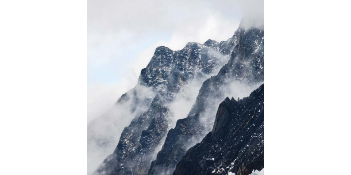 成都新年登山奖杯 服务至上 成都川藏登山运动服务供应;