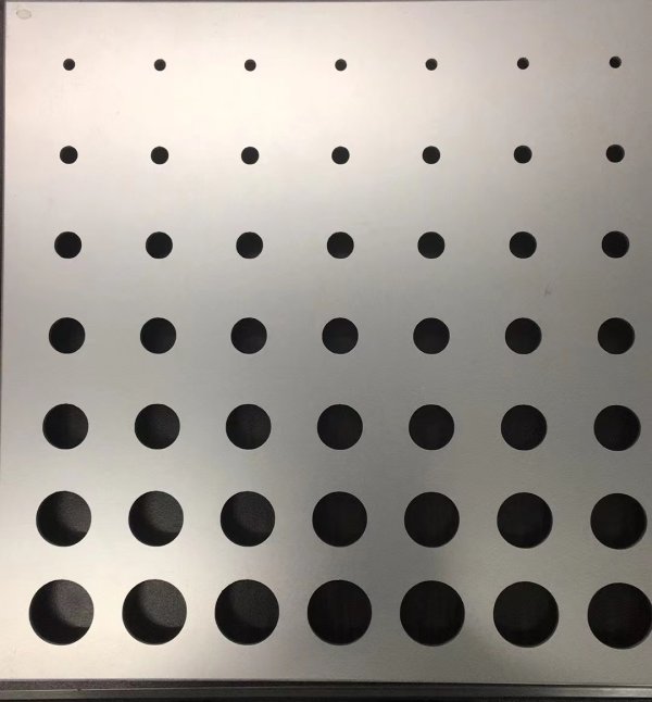 沖孔陽極氧化鋁單板