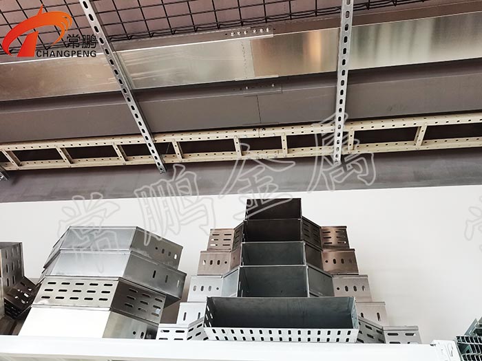 常鹏电缆桥架.jpg 常鹏电缆桥架.jpg