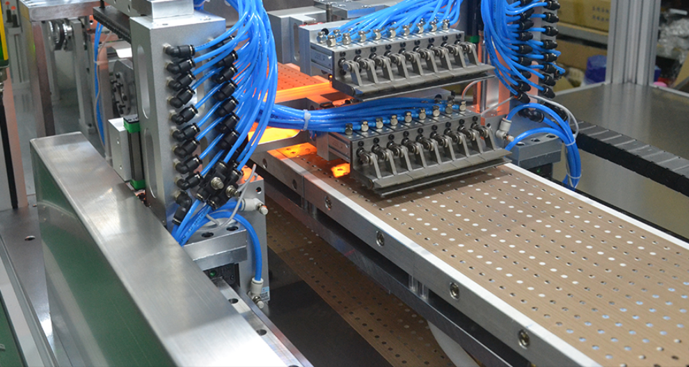广东太阳能玻璃层压板串焊机生产原理,串焊机