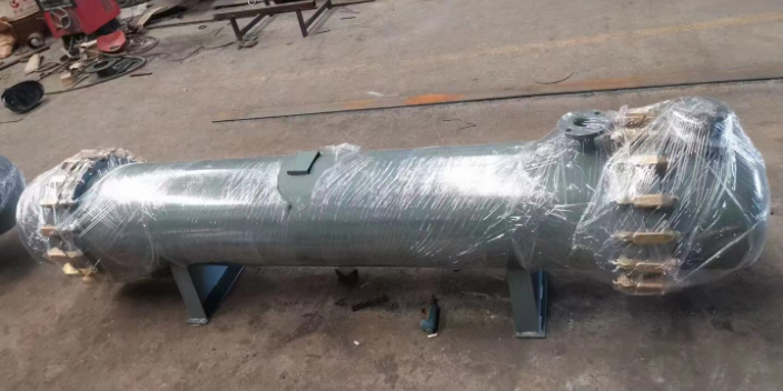 陜西碳化硅列管式冷凝器商家 歡迎咨詢 無(wú)錫市偉業(yè)化工防腐設(shè)備供應(yīng)