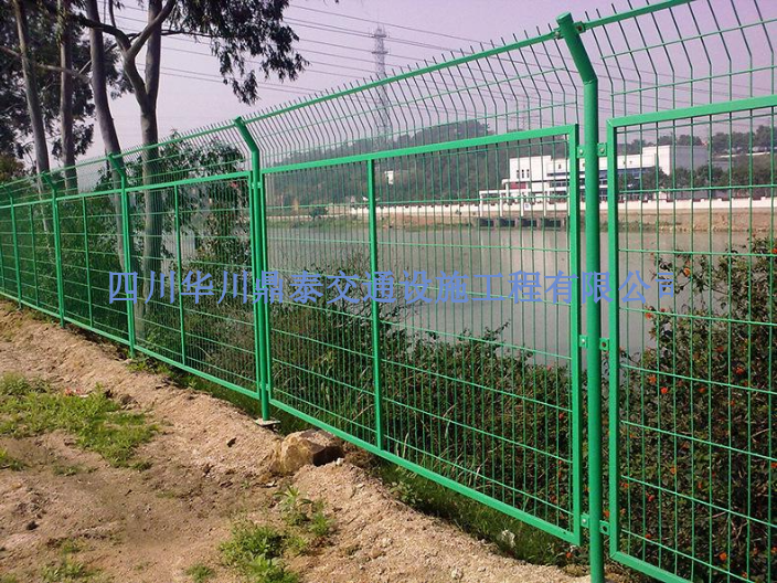 四川框架式铁路护栏网 值得信赖 四川华川鼎泰交通设施工程供应