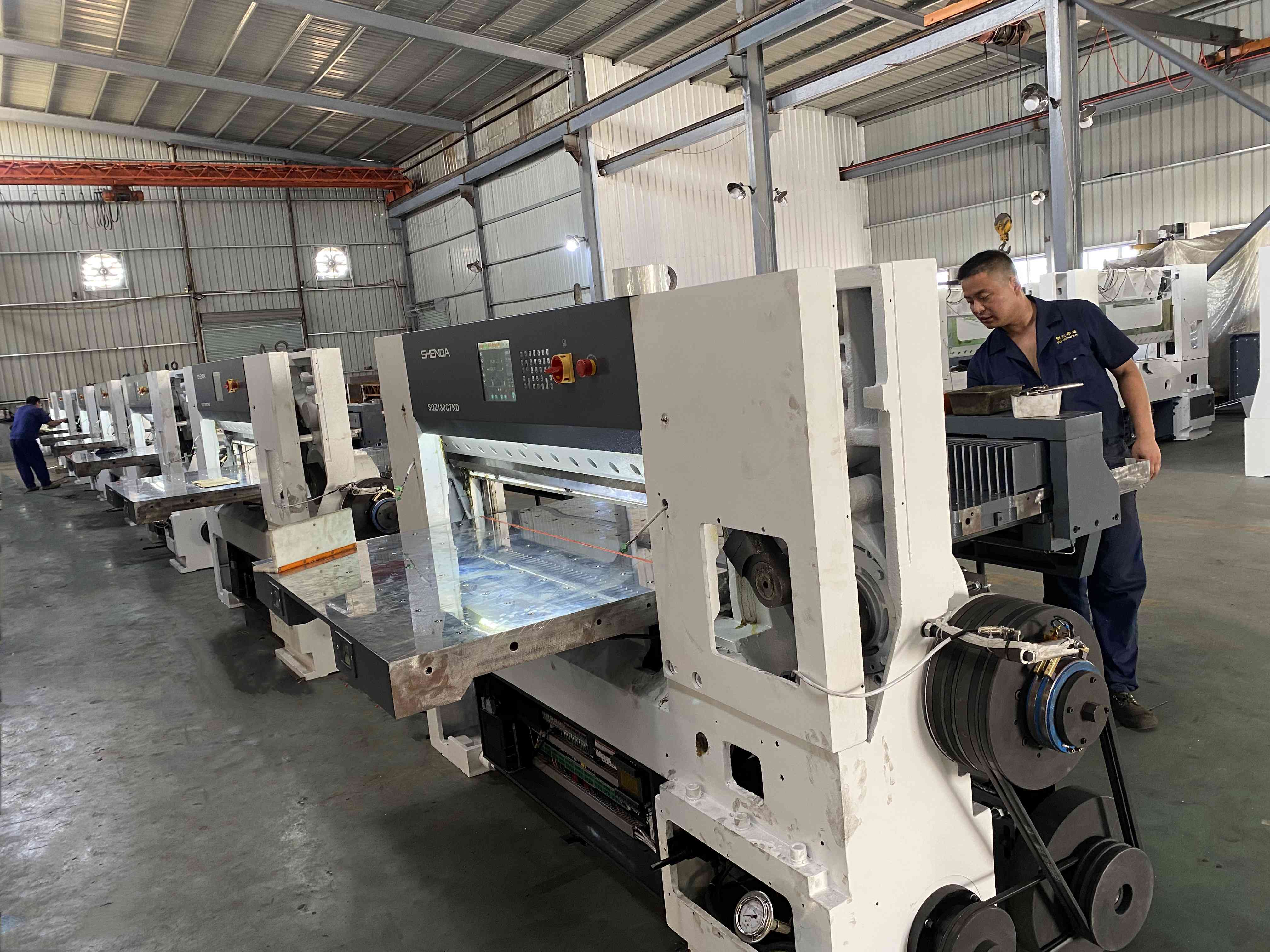 Zhejiang cutter manufacturers-Cutting machine price-Take the paper ...