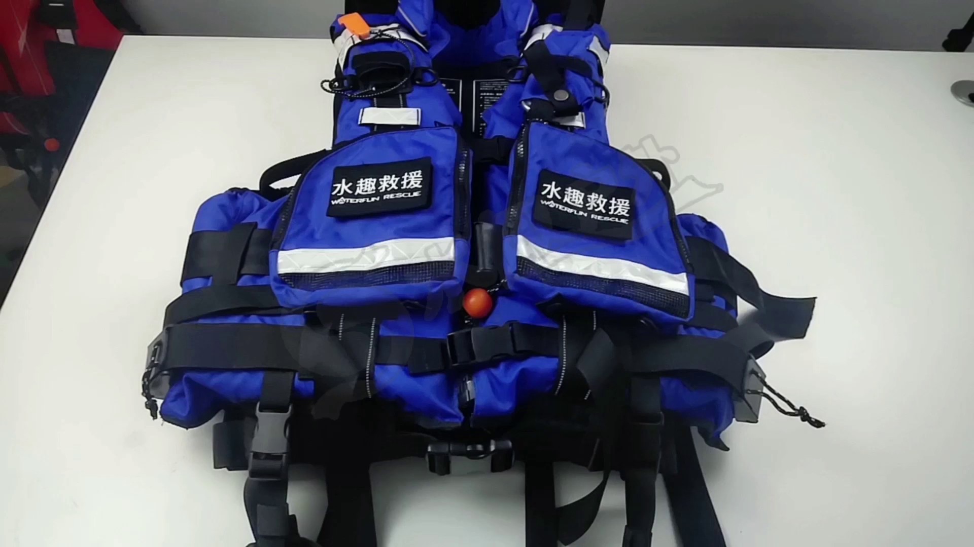 急流救援救生衣浮力标准,救援救生衣