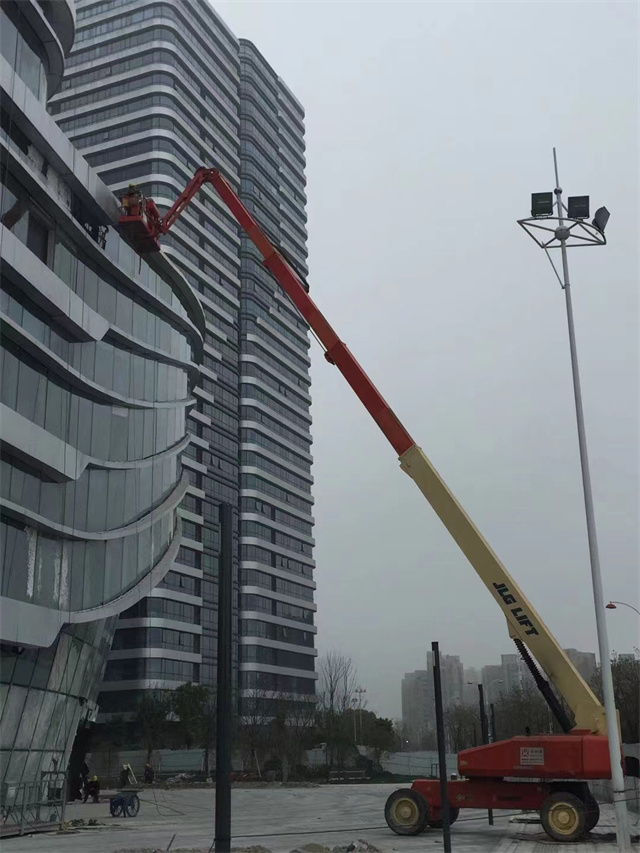 浙江11.8米剪叉式高空车多少钱一天