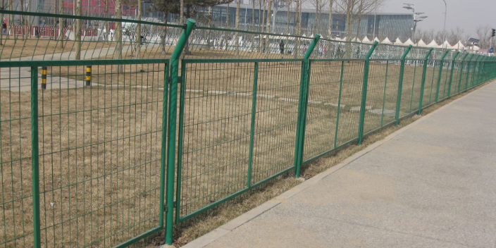 宁河区品质防护栏特点,防护栏