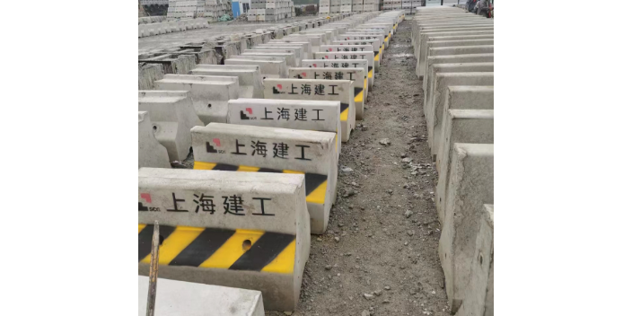 金华安全防撞水泥隔离墩那家好 铸造辉煌 上海震通市政工程供应;