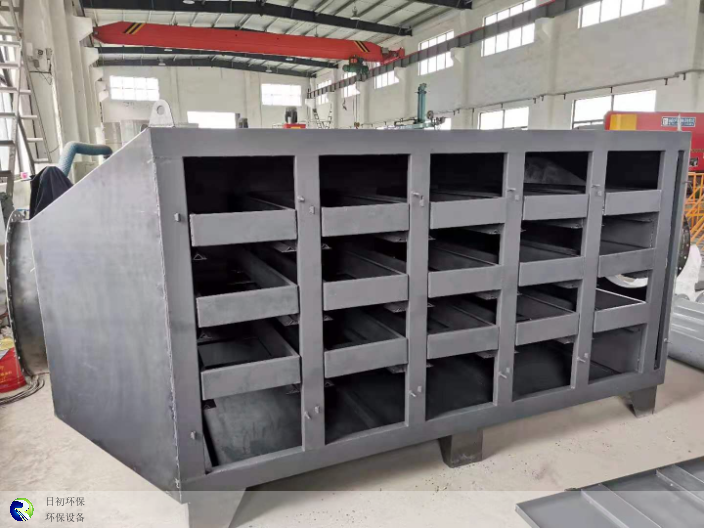不锈钢材质活性炭箱安装 欢迎来电 江苏日初环保设备供应