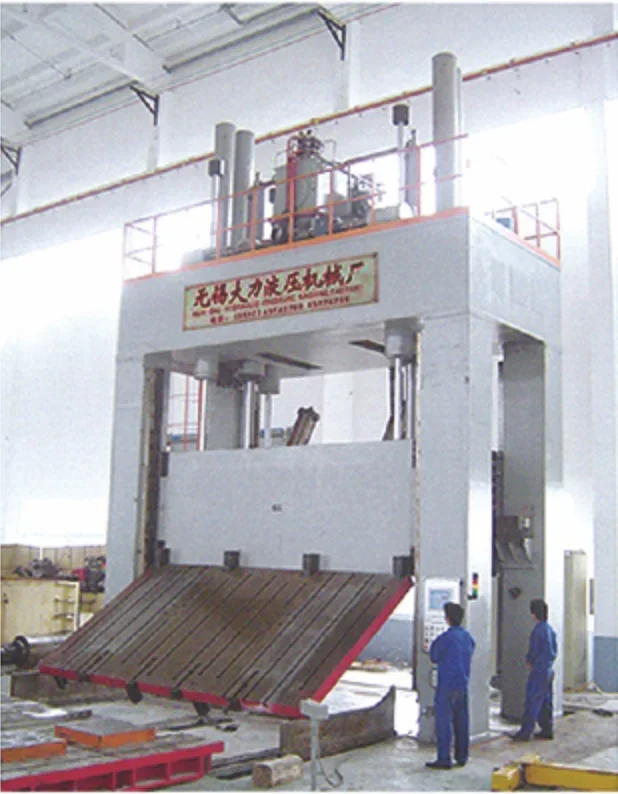 Large composite molding machine