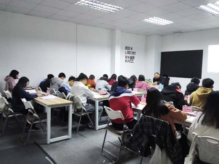惠州公务员国考考试培训班怎么收费