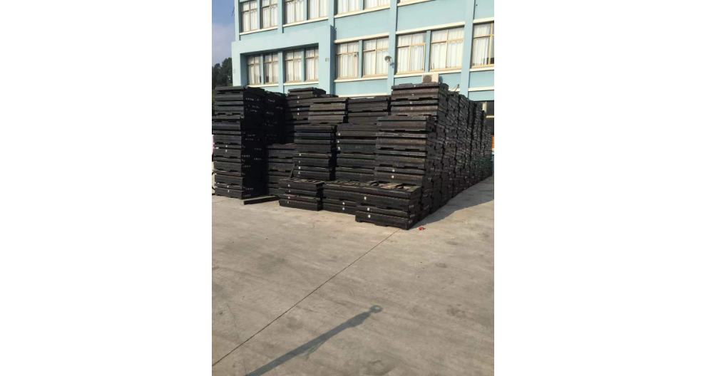 浙江铁路橡胶步行板规格 客户至上 浙江三门力发橡胶供应;