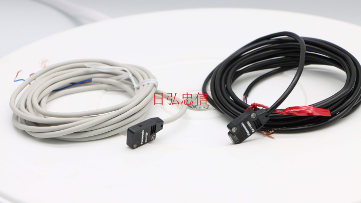 上海松下槽型光电传感器供货费用,松下传感器