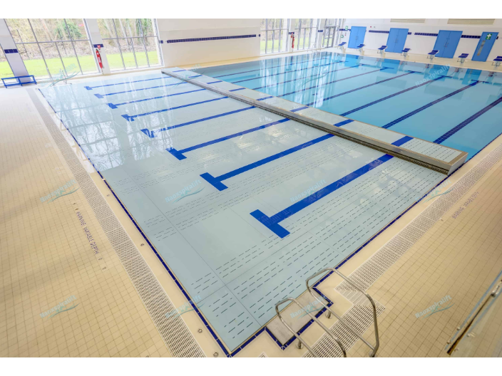 学校泳池活动底板安装