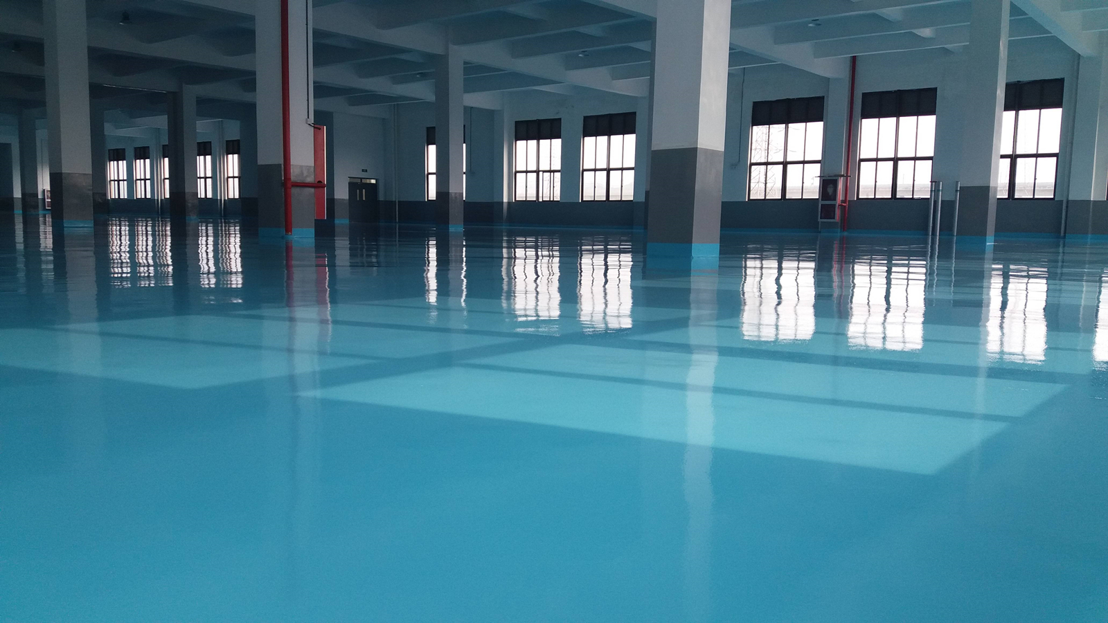 环氧地坪怎样施工操作?地坪漆施工方法-美地宝