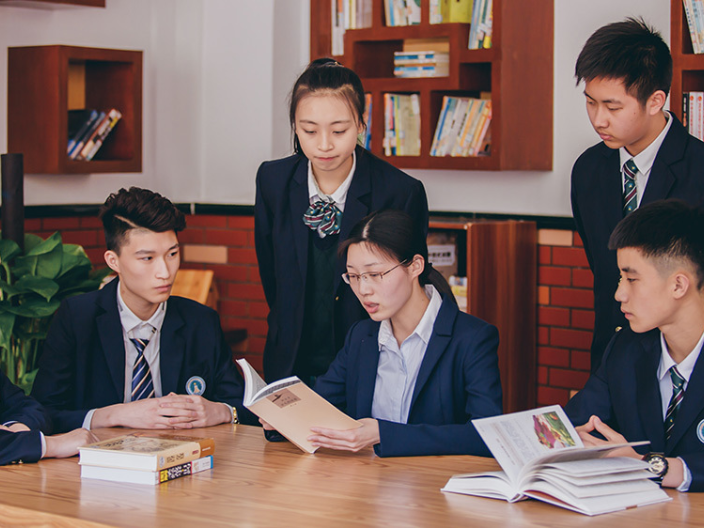 定点中学招生咨询电话 诸暨荣怀实验中学供应