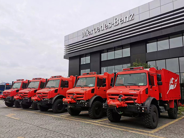越野之王—多辆乌尼莫克地震救援车交付四川消防-南京富欣力机电设备