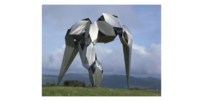设计景观雕塑手工制作 来电咨询 深圳市龙翔玻璃钢工艺供应;