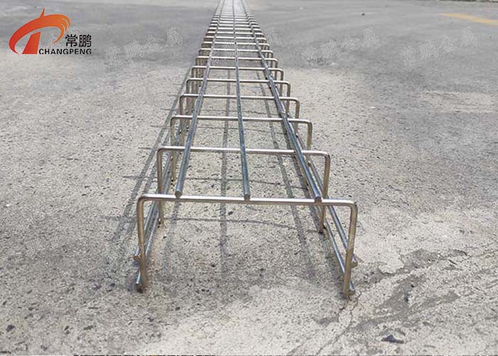 不锈钢网格桥架15075mm (7).jpg 不锈钢网格桥架15075mm (7).jpg