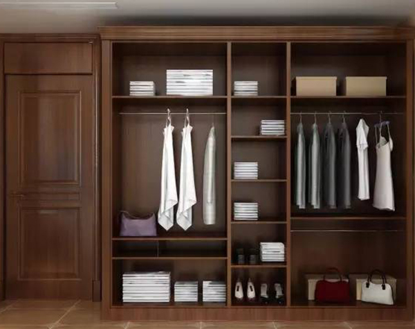 家具標(biāo)牌：提升家具品質(zhì)與品牌形象的關(guān)鍵元素