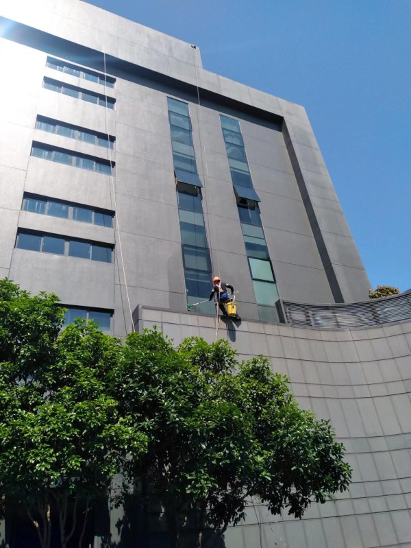 外墻清洗
