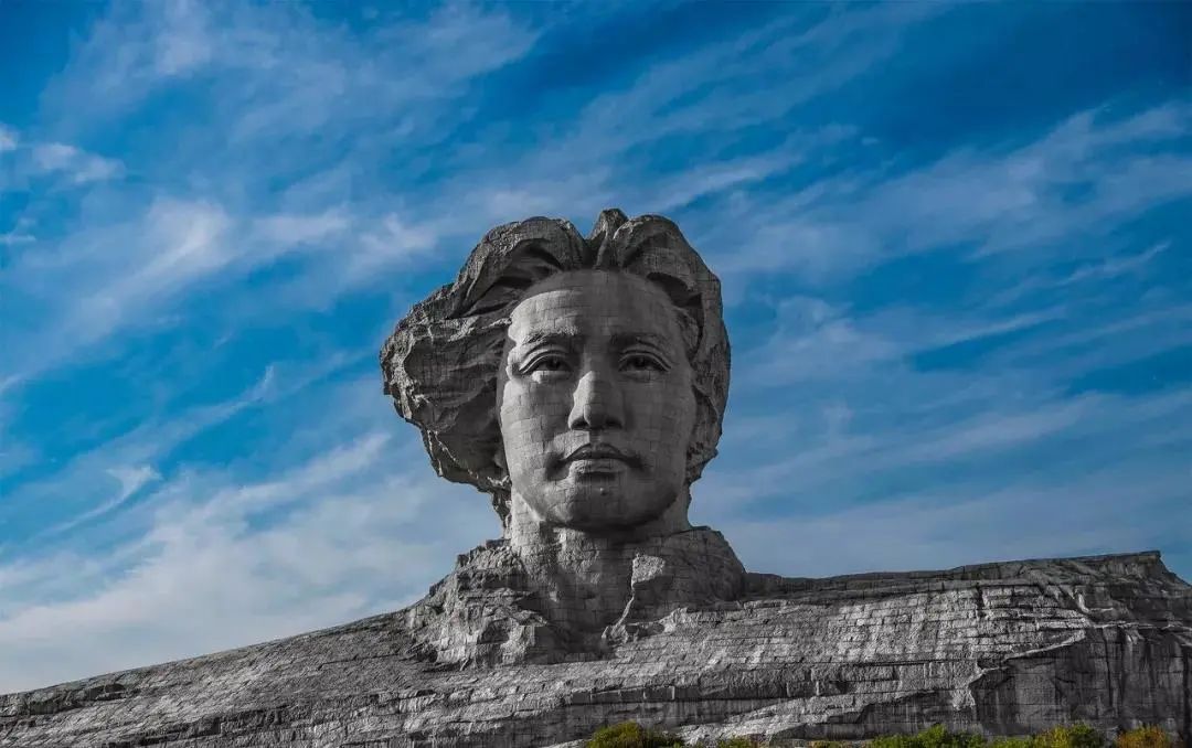 毛主席诞辰127周年 |回顾凌志为橘子洲毛泽东雕塑的“美容”工作作出的贡献