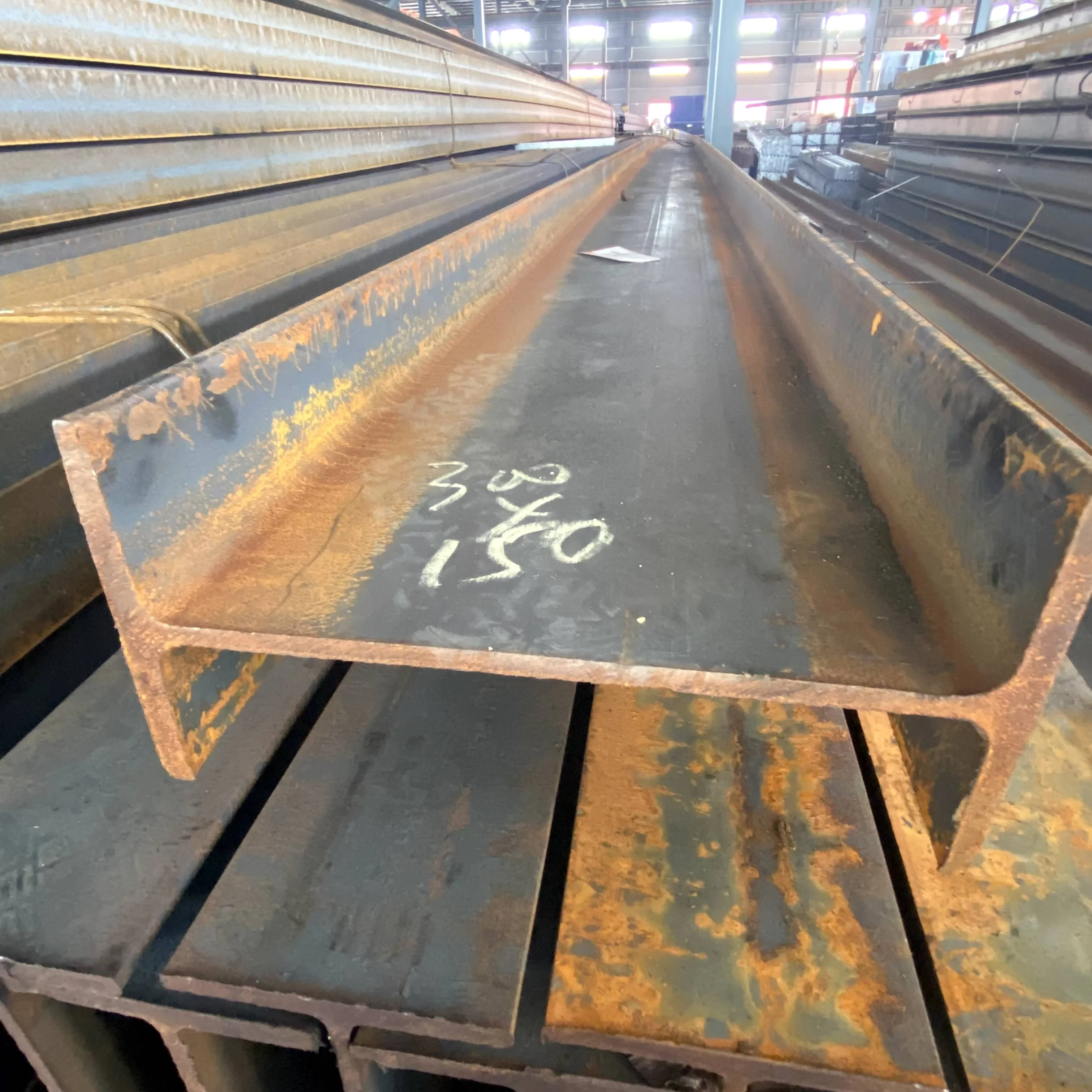 High Quality Carbon Steel H Beam For Sale-Hanhuang Supplier