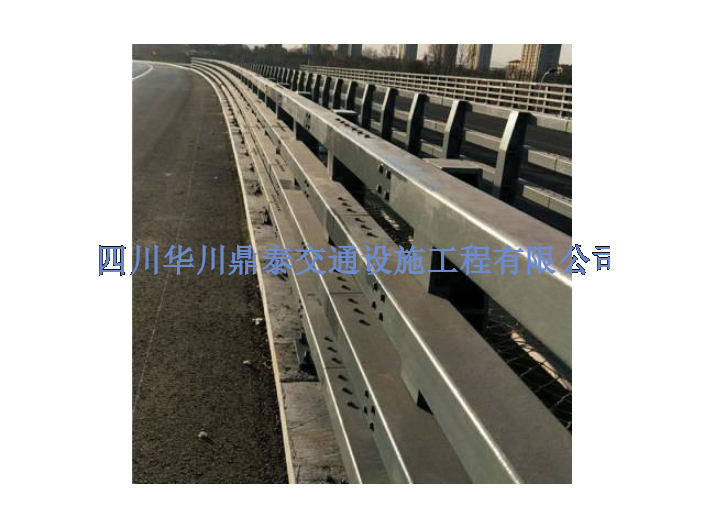 贵州专业市政道路护栏实力厂家 信息推荐 四川华川鼎泰交通设施工程供应