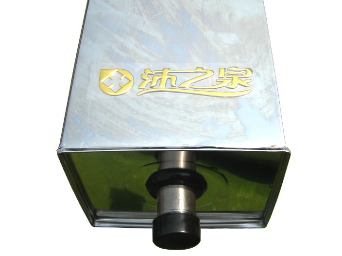 立式弧形安裝太陽(yáng)能工程費用,熱水工程設備