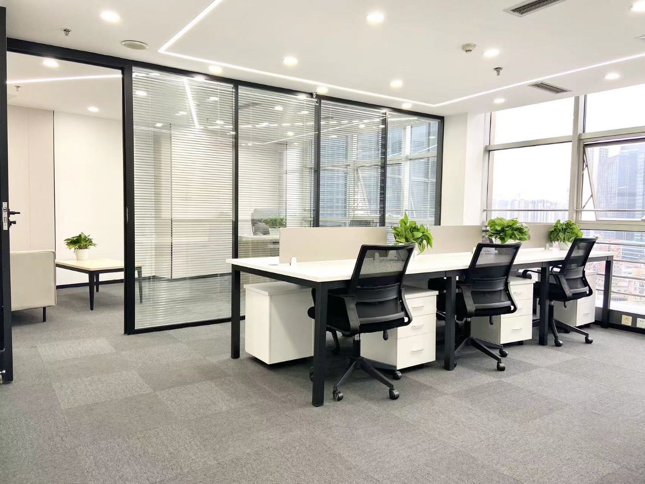 辦公室 辦公室