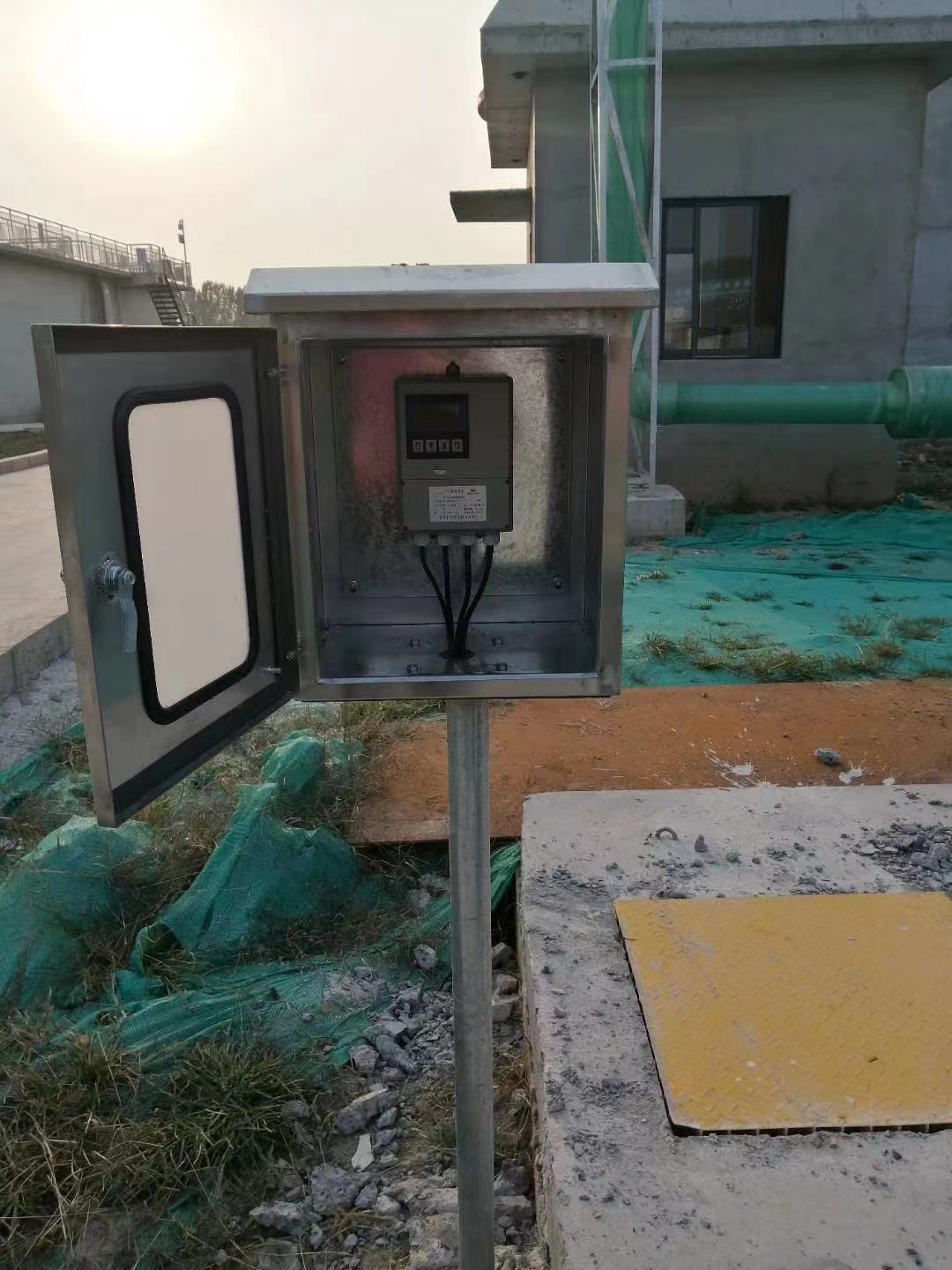 壁挂式仪表防护箱-浙江东仪科技有限公司