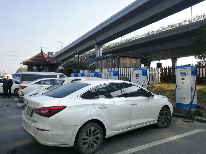 三亚高速公路充电桩加盟 杭州智谷数字能源科技供应;