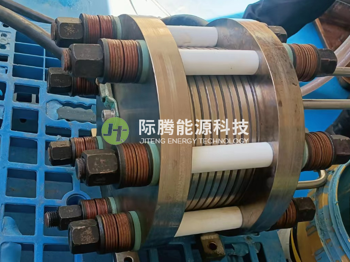 中国香港100立方电解槽设备