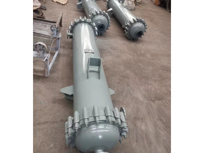 重慶搪玻璃片式換熱器定做 歡迎咨詢 無錫市偉業(yè)化工防腐設(shè)備供應(yīng)