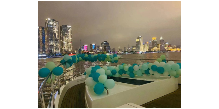 水上团建boat party 上海灏芯游艇俱乐部供应