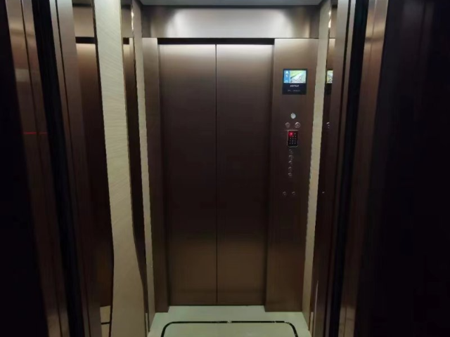 佛山载人电梯维修价格 诚信为本 东莞市宏泰电梯供应