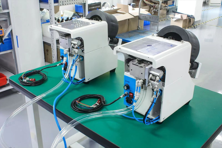 中国香港全新自动焊锡机价格代理,自动焊锡机