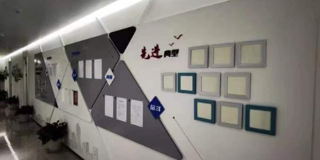 亚克力展示墙图片 杭州友擎广告供应;