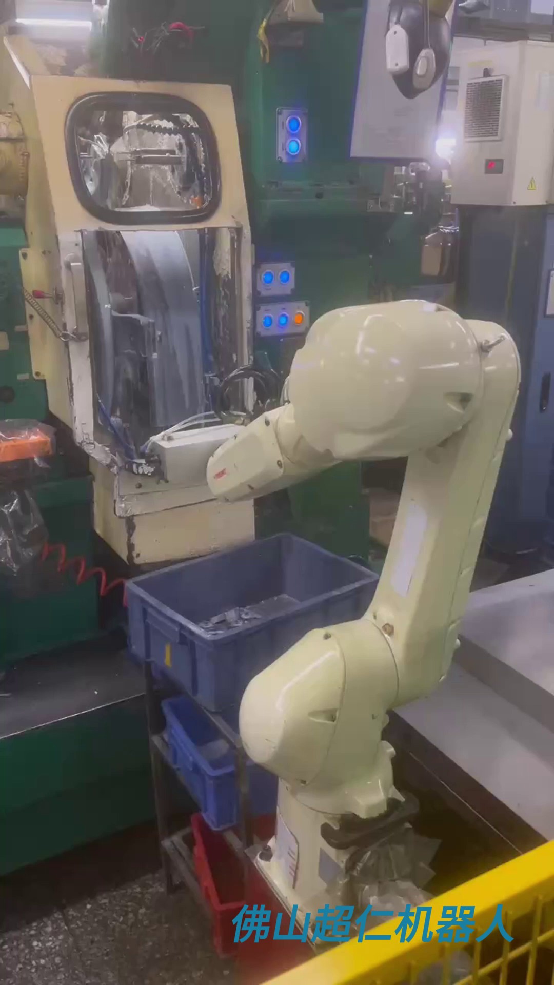 河池六关节ABB工业机器人,ABB工业机器人